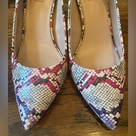 Steve Madden Rainbow Pointy Snakeskin Textured Colorful Stiletto High Heels 9 - Picture 6 of 10